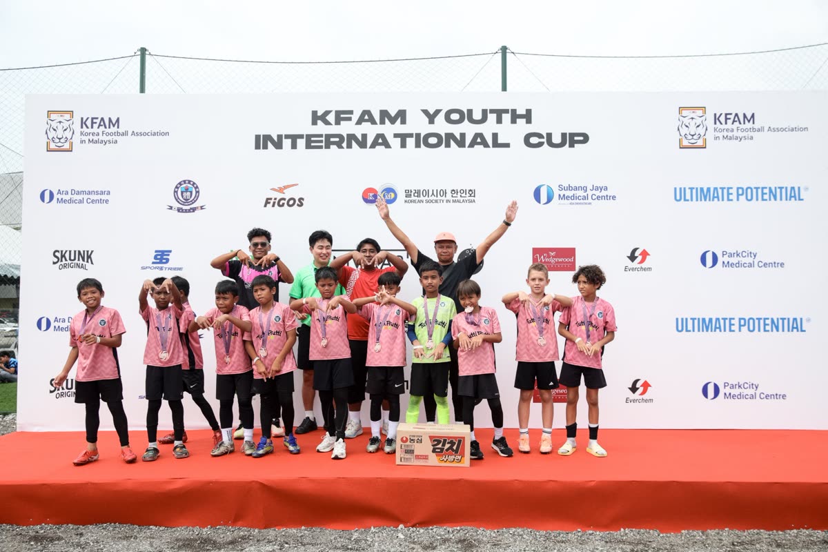 Team celebrating at the 2025 edition
