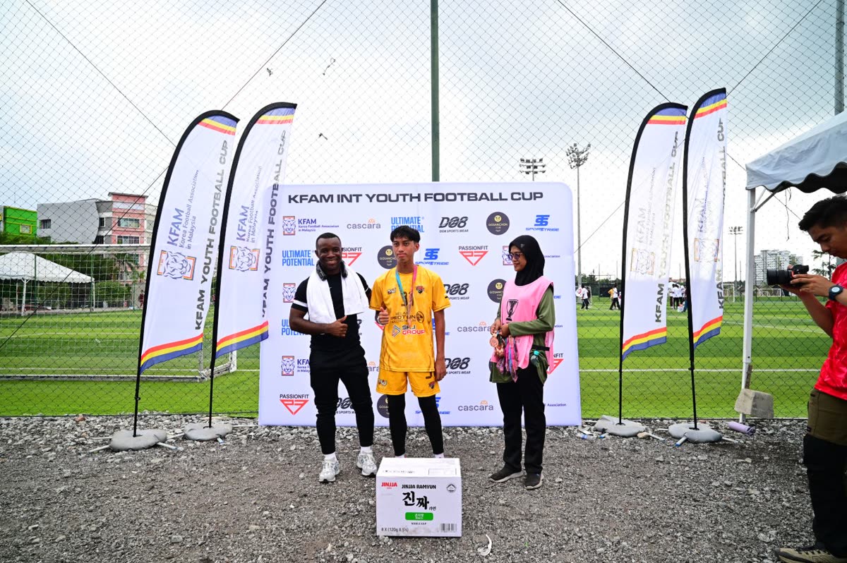 XFOX prize giving photo 10